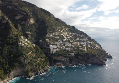Vakantiehuis kopen in Zuid-Italië? Dit moet je weten over de Amalfikust!