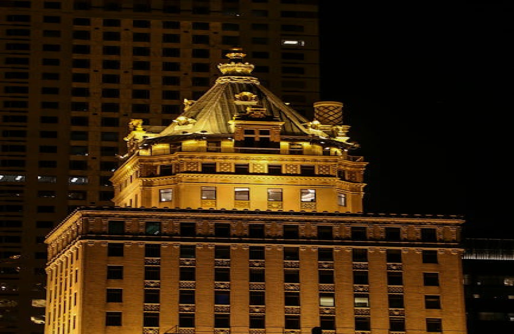 Hoe kun je als oudere betrouwbare informatie van nepnieuws onderscheiden