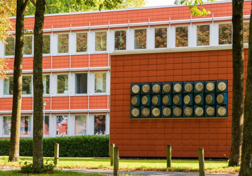 Volg een praktijkgerichte schuldhulpverlener opleiding bij Lindenhaeghe