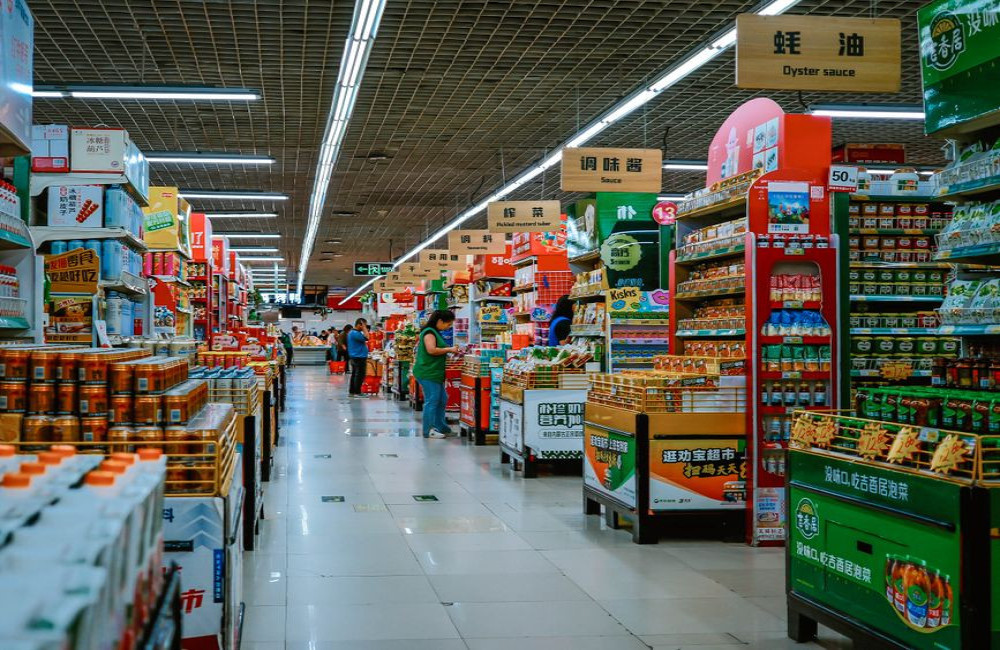 Supermarkt Zakynthos: welke ketens er zijn en waar je per badplaats terechtkunt