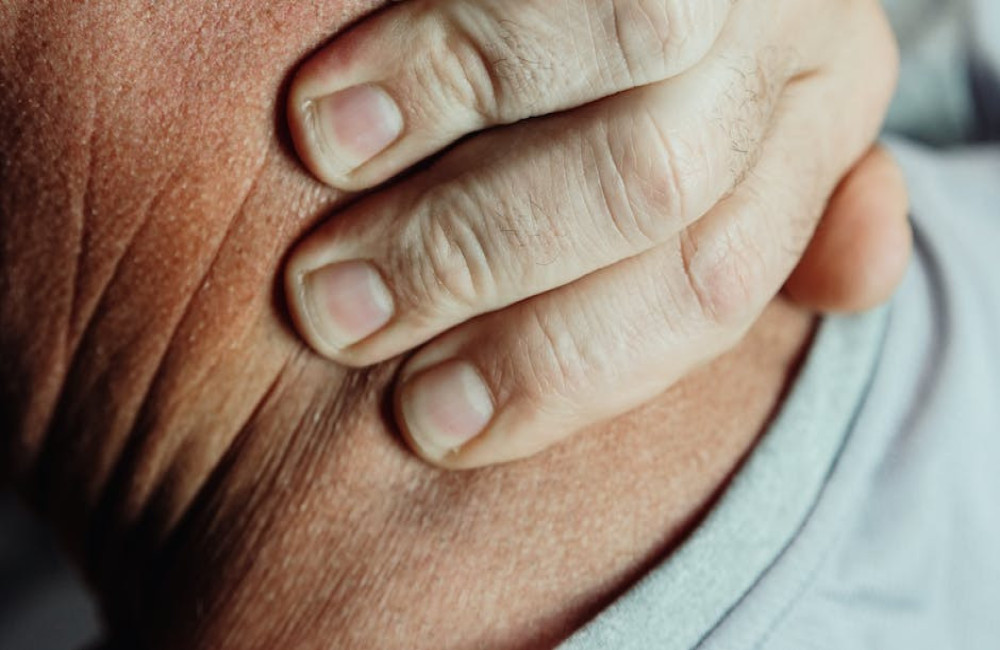 Hoeveel mensen in Nederland hebben last van rug- en nekklachten?